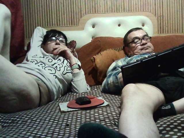 coupleofcoolx live cam on BongaCams