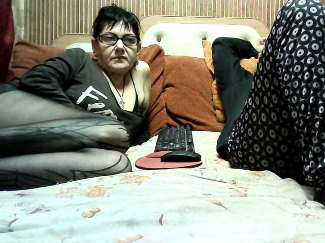 coupleofcoolx live cam on BongaCams