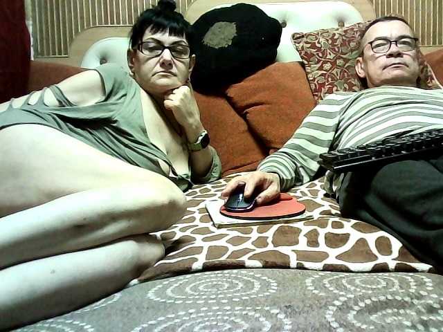 coupleofcoolx live cam on BongaCams