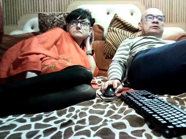 coupleofcoolx live cam on BongaCams