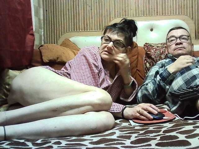 coupleofcoolx live cam on BongaCams