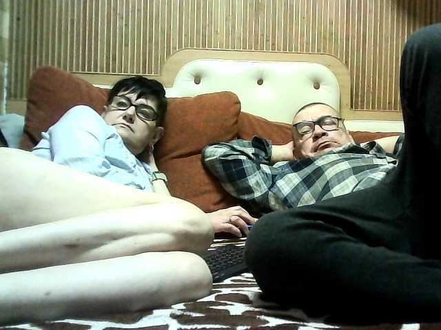 coupleofcoolx live cam on BongaCams