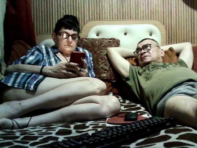 coupleofcoolx live cam on BongaCams
