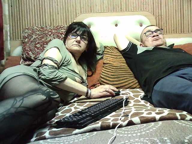 coupleofcoolx live cam on UnifiedCams
