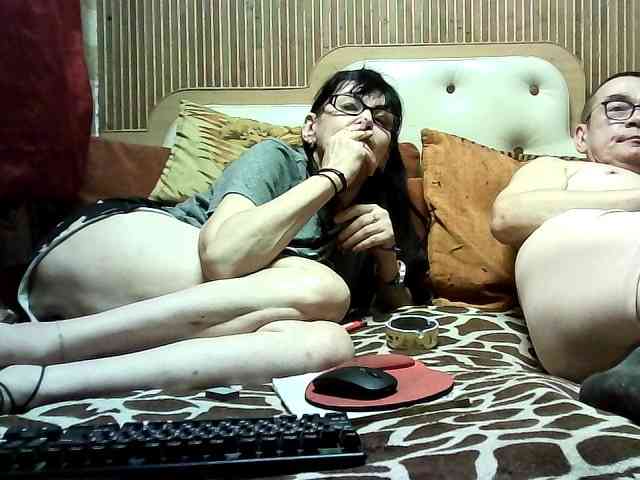 coupleofcoolx webcam