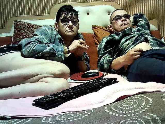 coupleofcoolx webcam