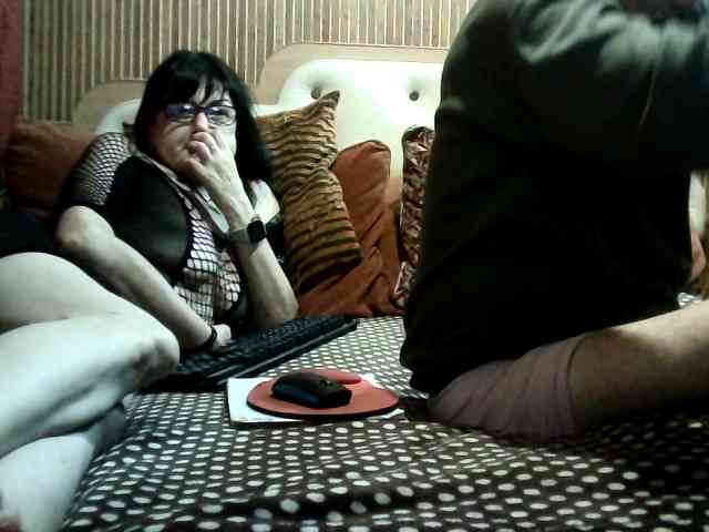 coupleofcoolx webcam