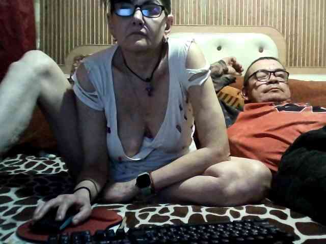 coupleofcoolx webcam