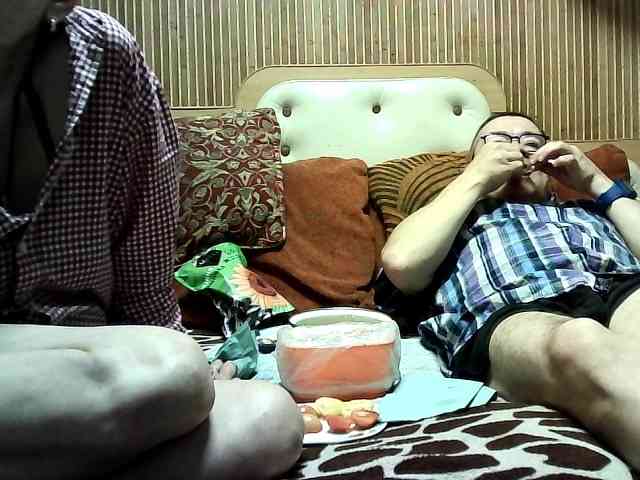 coupleofcoolx webcam