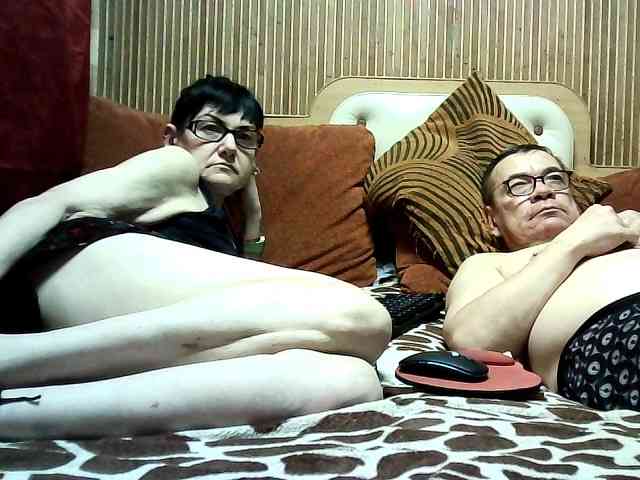 coupleofcoolx's webcam live show
