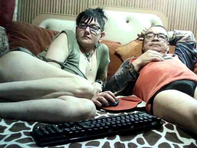 coupleofcoolx webcam