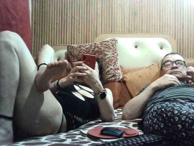 coupleofcoolx webcam