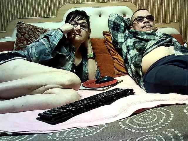 coupleofcoolx webcam