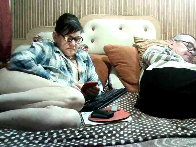 coupleofcoolx webcam