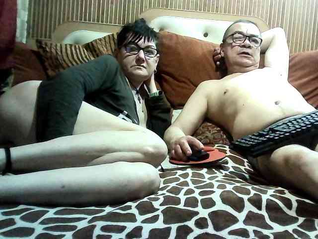 coupleofcoolx webcam