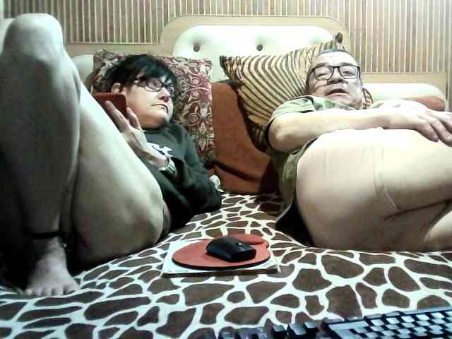 coupleofcoolx webcam