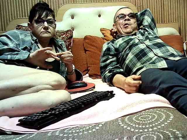 coupleofcoolx webcam