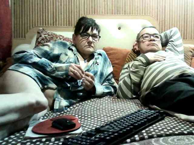 coupleofcoolx webcam