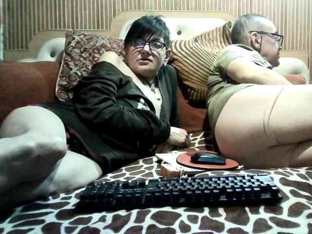 coupleofcoolx webcam