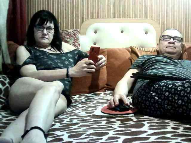 Modella: coupleofcoolx