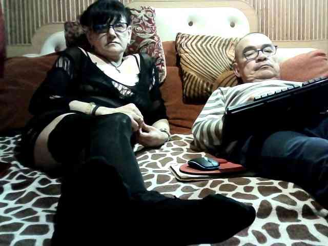 coupleofcoolx webcam