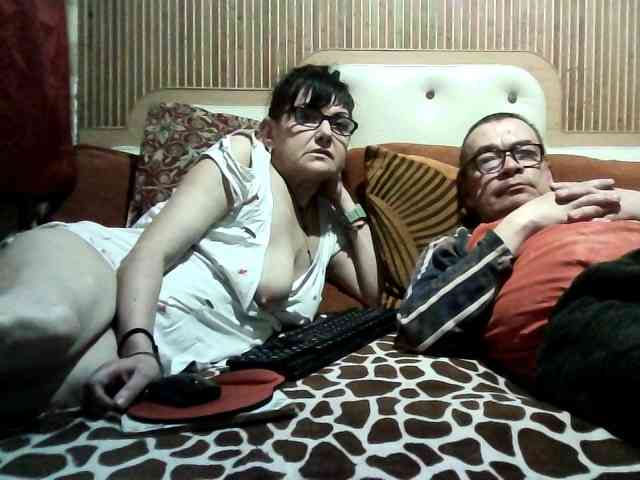 coupleofcoolx webcam