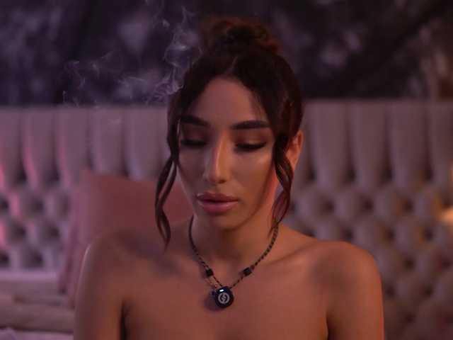 RamiraRowa, en directo ahora en BongaCams