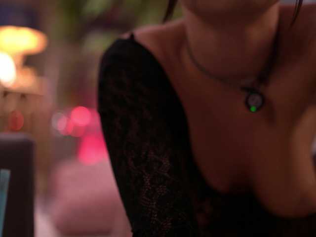 RamiraRowa live cam on BongaCams