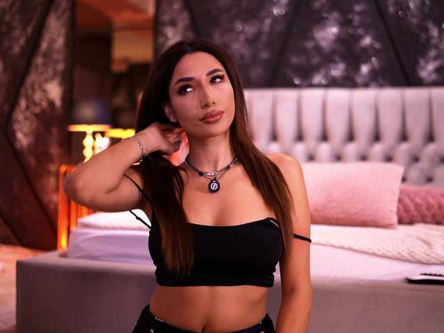 RamiraRowa live cam on BongaCams