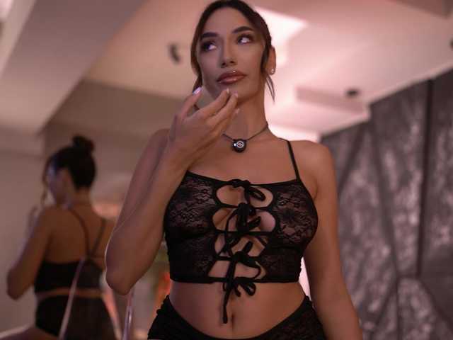 RamiraRowa live cam on BongaCams
