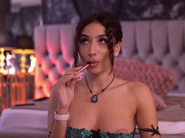 RamiraRowa live cam on BongaCams