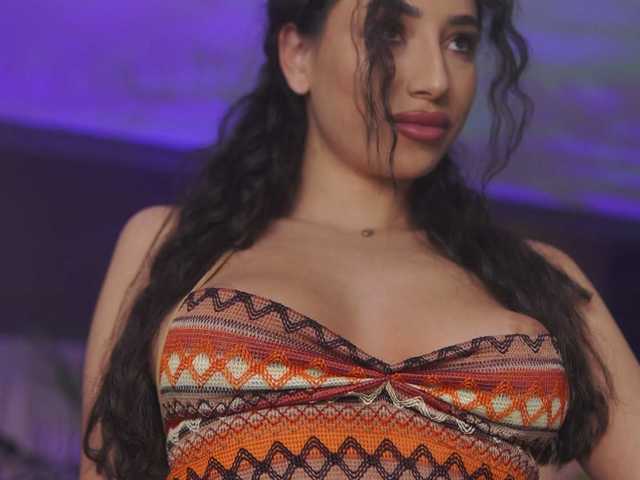 RamiraRowa's BongaCams show and profile