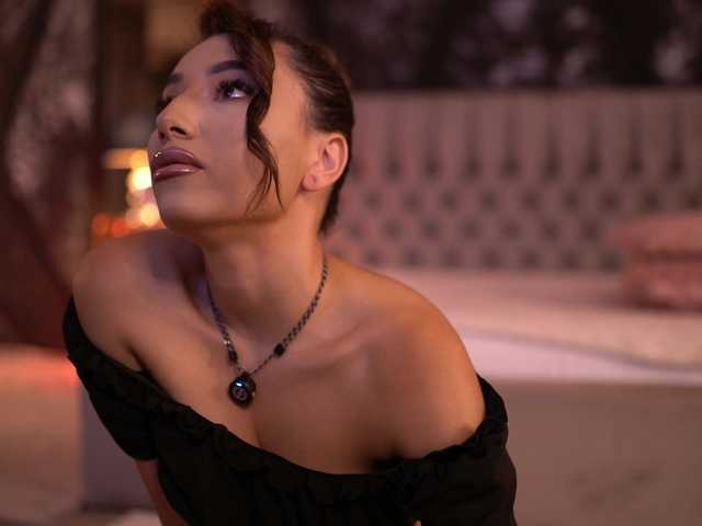 RamiraRowa live cam on BongaCams