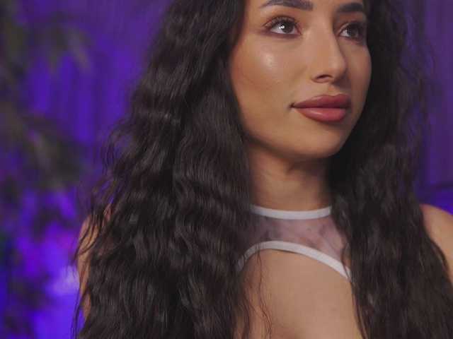 RamiraRowa's BongaCams show and profile