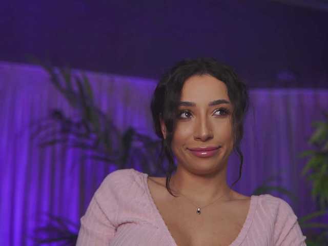 RamiraRowa's BongaCams show and profile