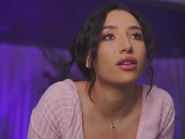 RamiraRowa's BongaCams show and profile