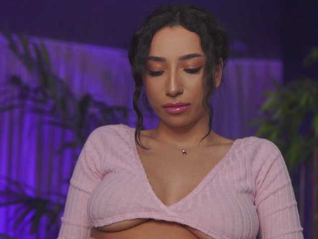 RamiraRowa's BongaCams show and profile