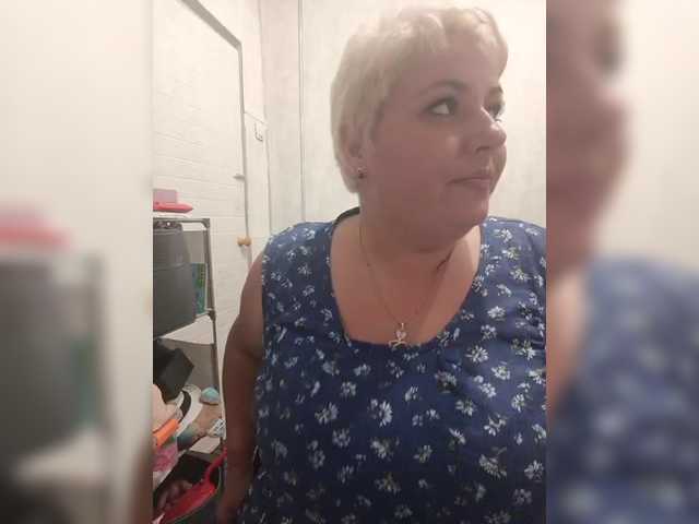 SxSCherry live webcam show