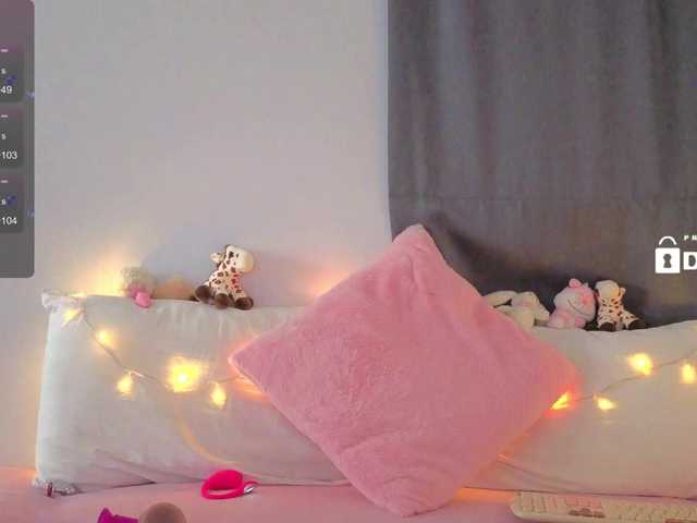 Anuskatz's BongaCams show and profile