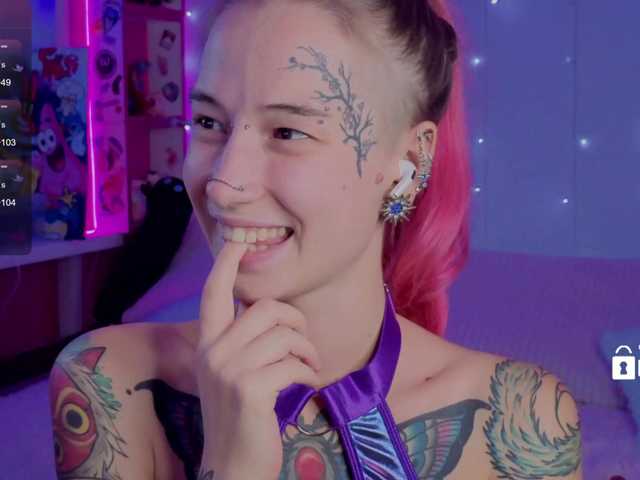 Ne_Sonya live webcam show