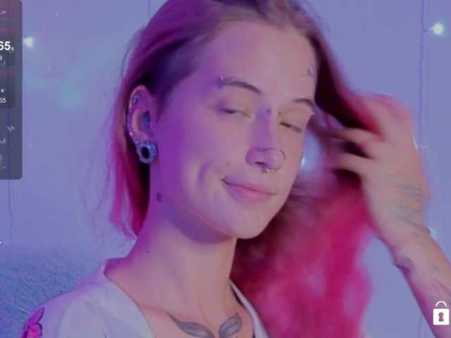 Anuskatz Live Cam on BongaCams