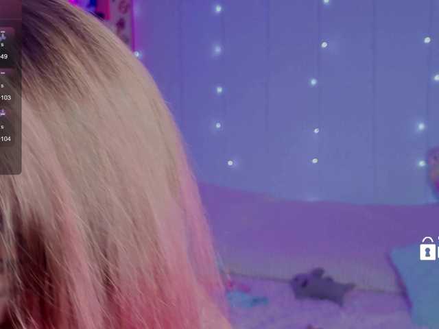 Ne_Sonya live webcam show