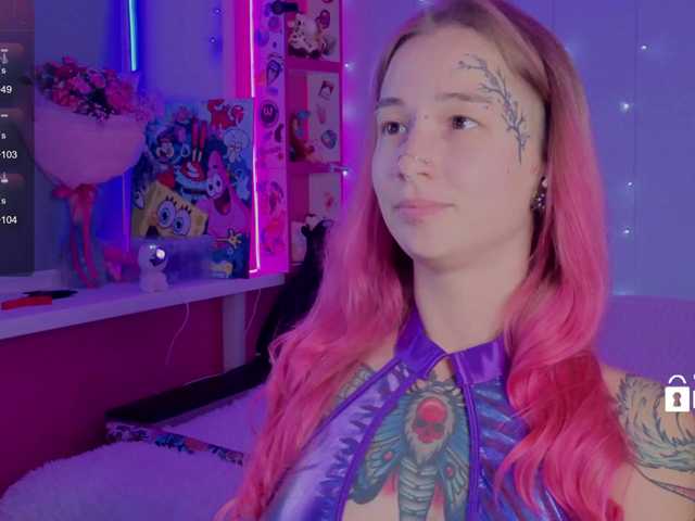 Ne_Sonya live webcam show