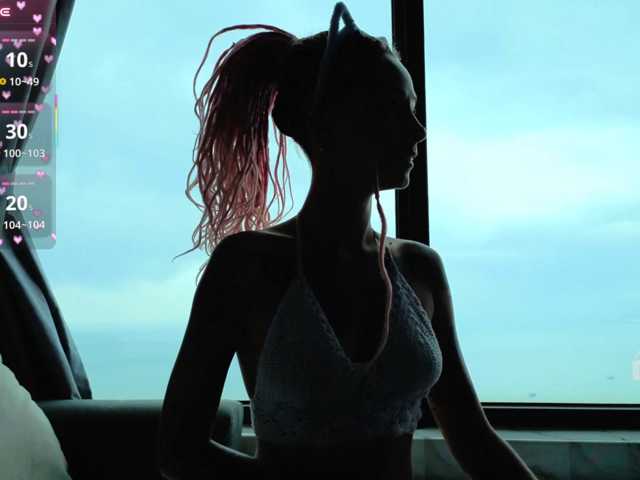 Anuskatz live cam on BongaCams
