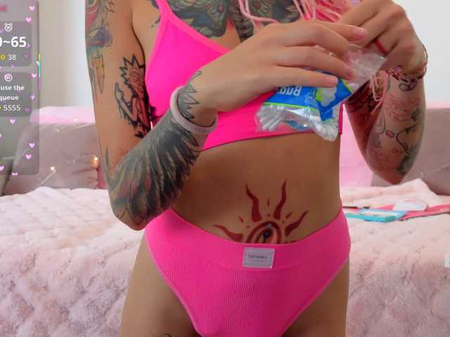 Ne_Sonya live cam preview
