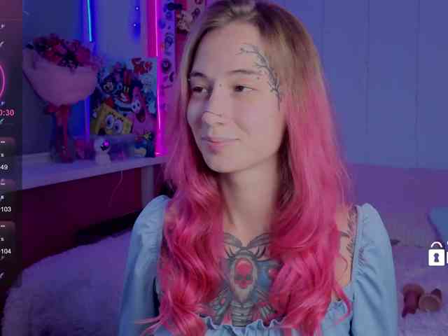 Ne_Sonya webcam
