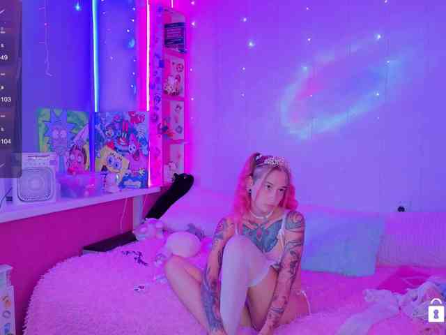 Ne_Sonia webcam