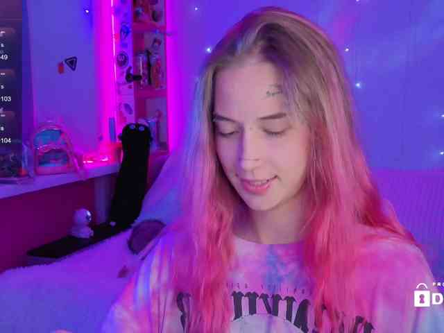 Ne_Sonia webcam