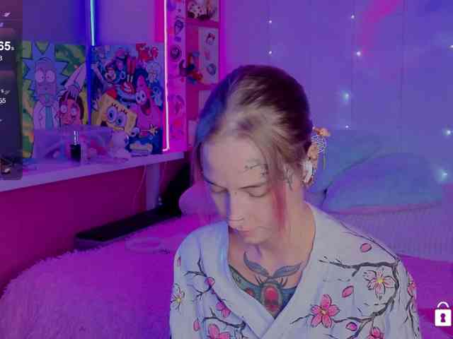 Anuskatz Sex Cam Show