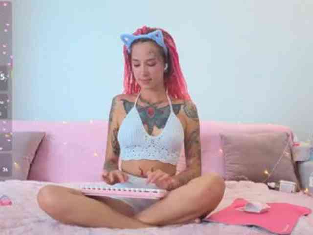 Ne_Sonya webcam